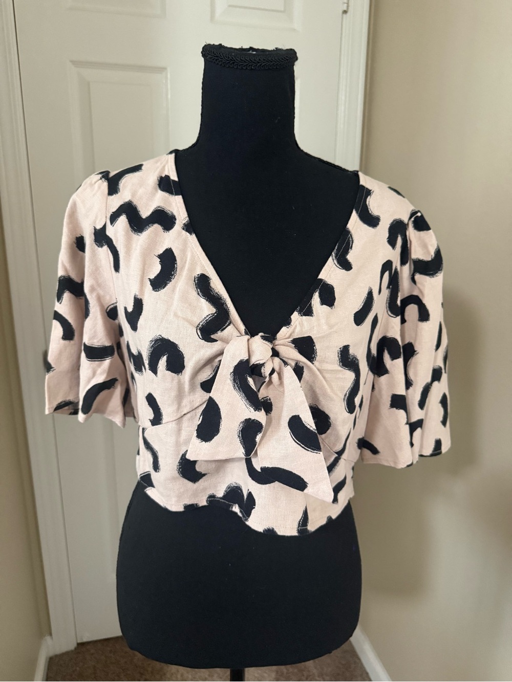 a new day Pink and Black Tie-Front Crop Top